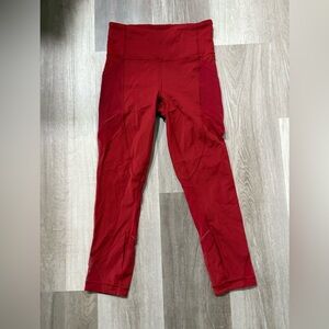 Lululemon Pace Rival crop leggings. Size 6